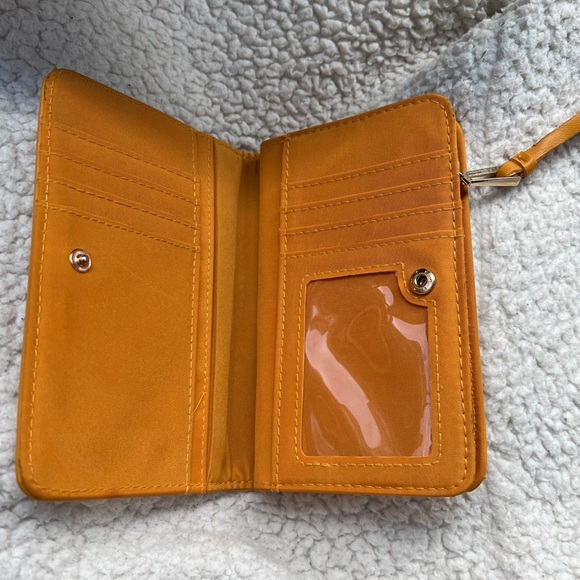 Wallet - Picture 2 of 4